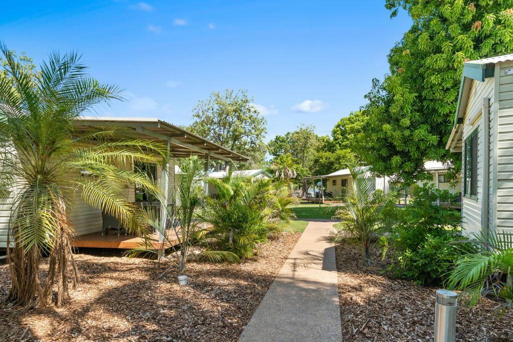 Kimberleyland Waterfront Holiday Park Kununurra Exterior photo