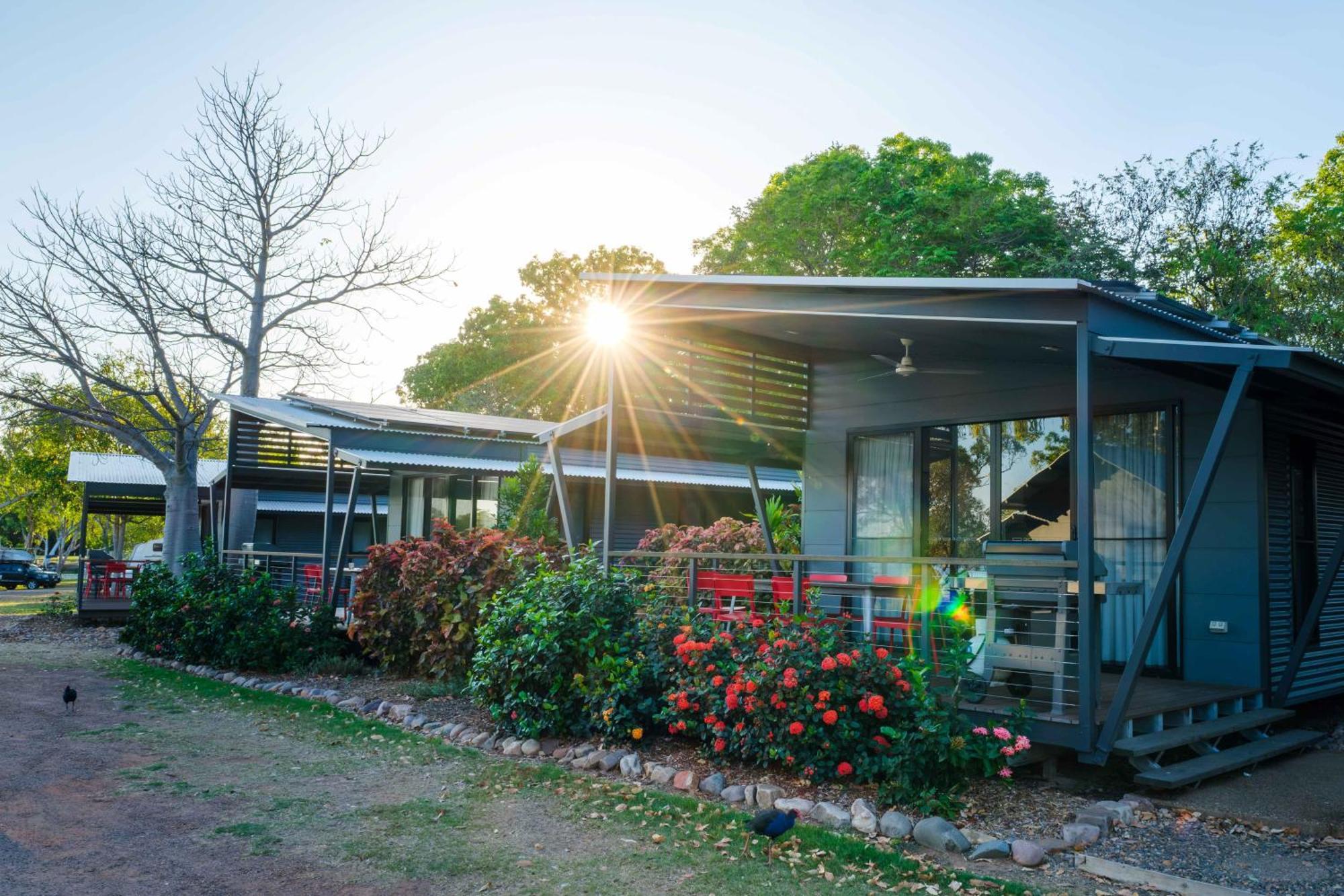 Kimberleyland Waterfront Holiday Park Kununurra Exterior photo